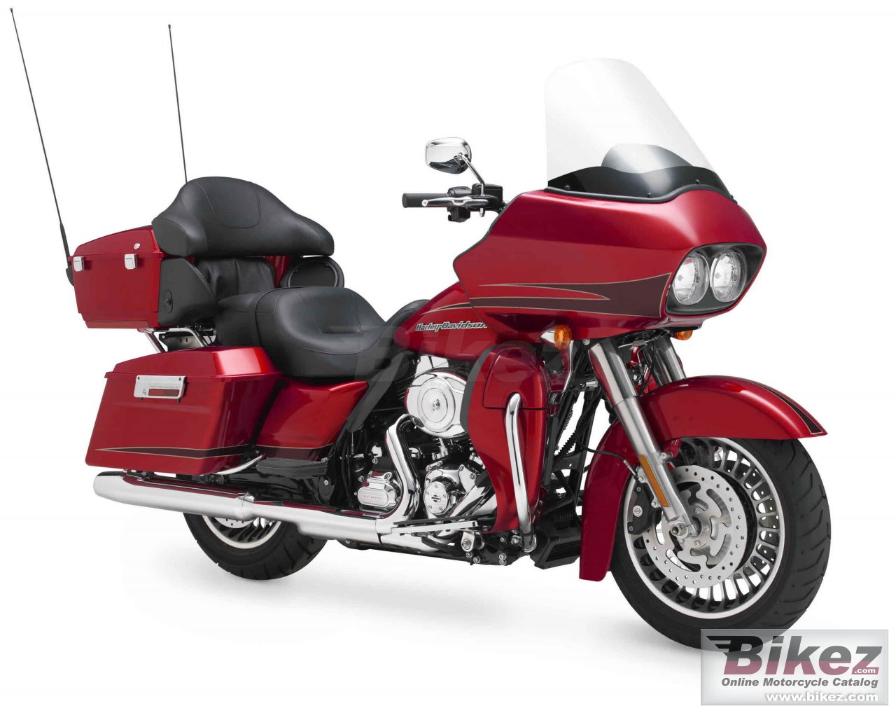 Big Harley-Davidson fltru road glide ultra picture and wallpaper from Bikez.com